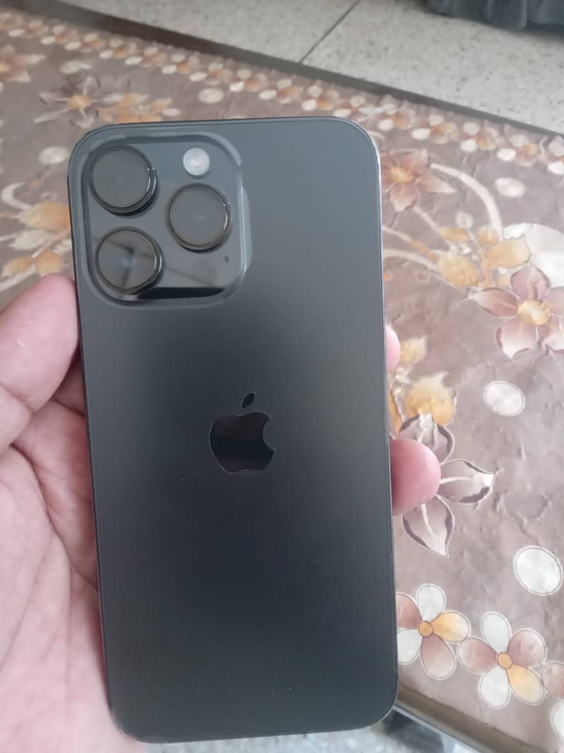 IPhone 14 Pro max 5