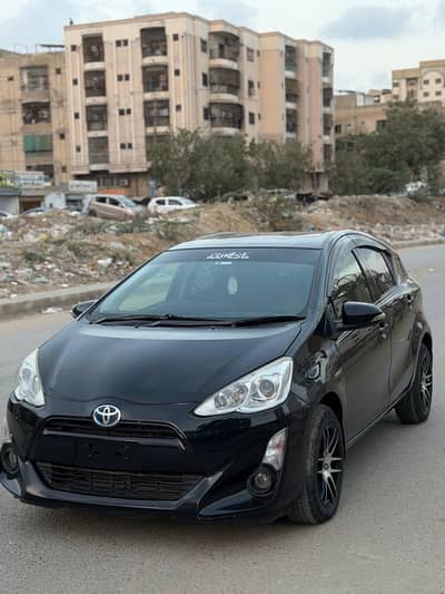 Toyota Aqua 2015/18. G package full