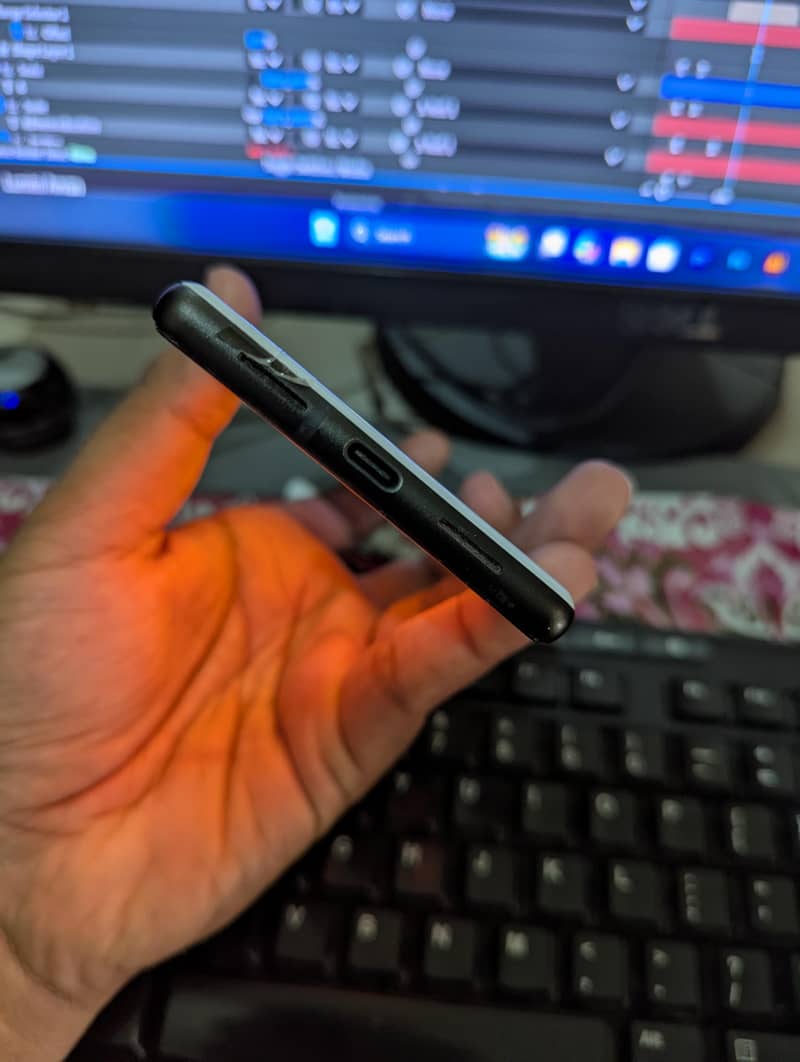 Google Pixel 6 5