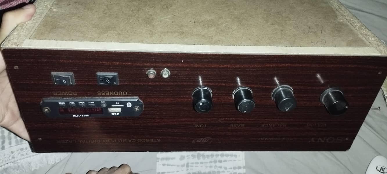 Amplifier 0
