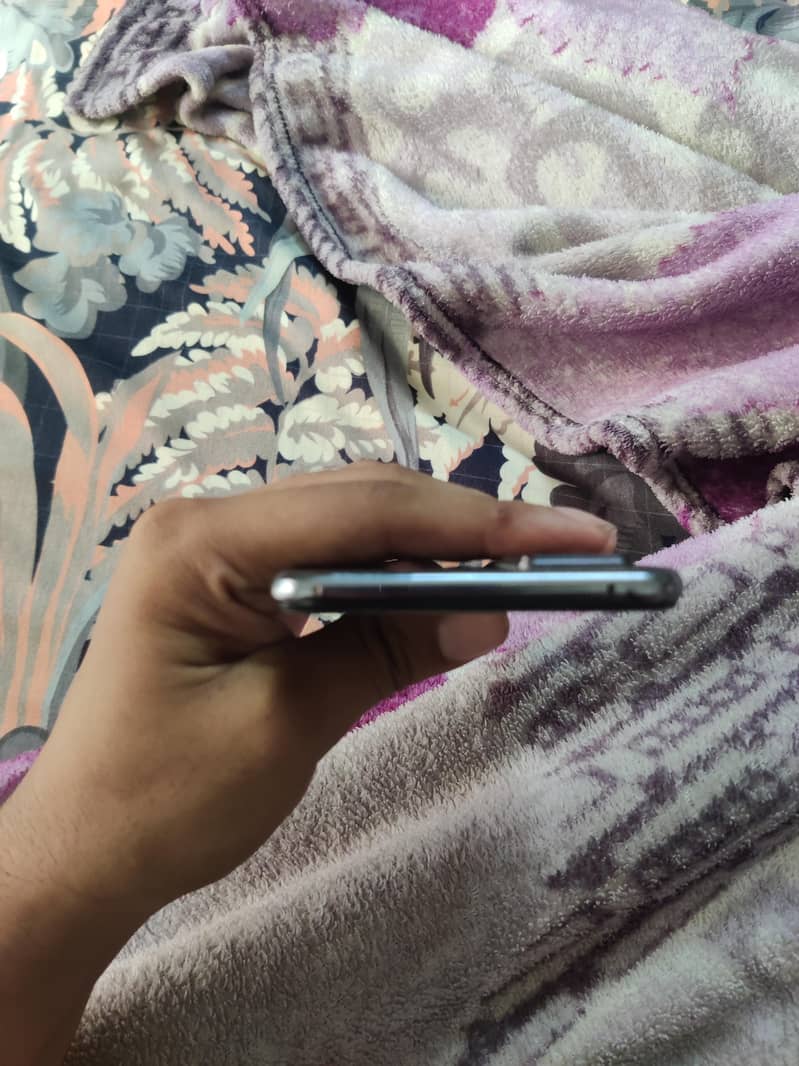 Vivo V21e 0