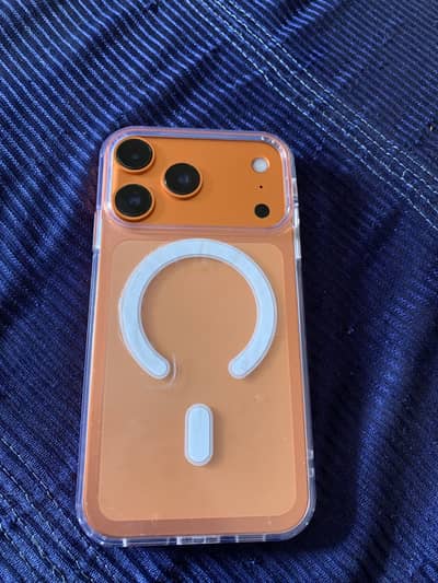 Apple iPhone XR convert 17 PRO