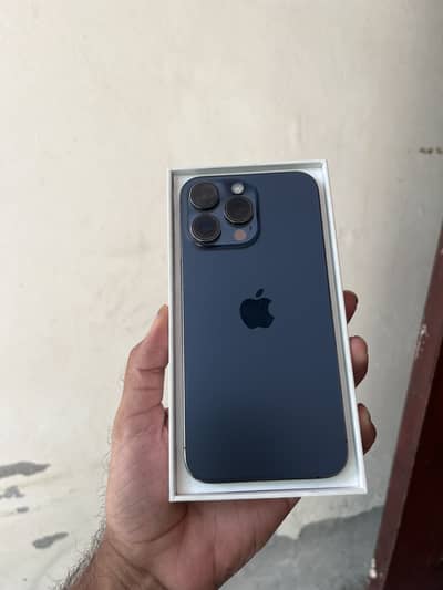 iPhone 15 pro max 256gb dual sim pta aproved with box