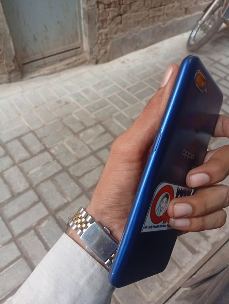 OPPO A11k 4