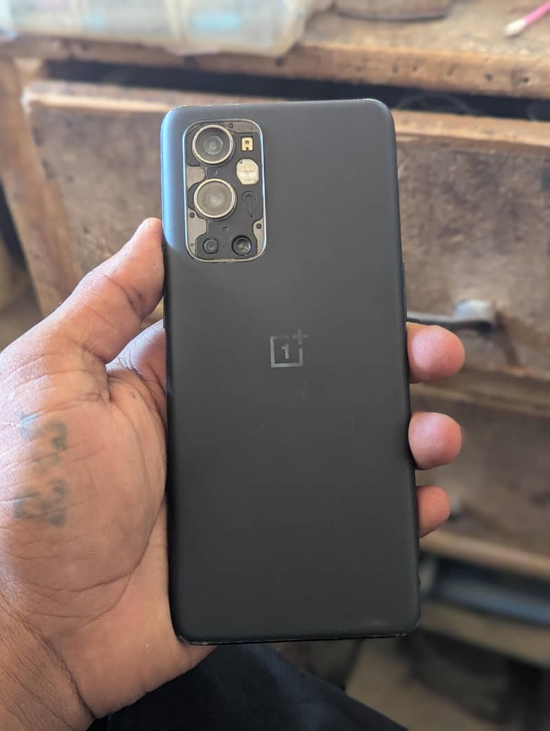 One Plus 9 Pro 0