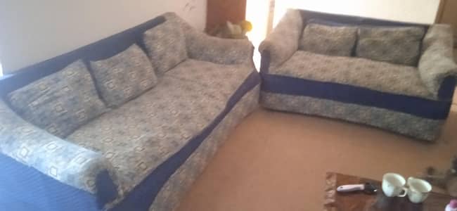 7 Seater Sofa Set Urgent Sale