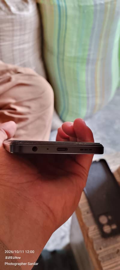 OPPO F21 Pro