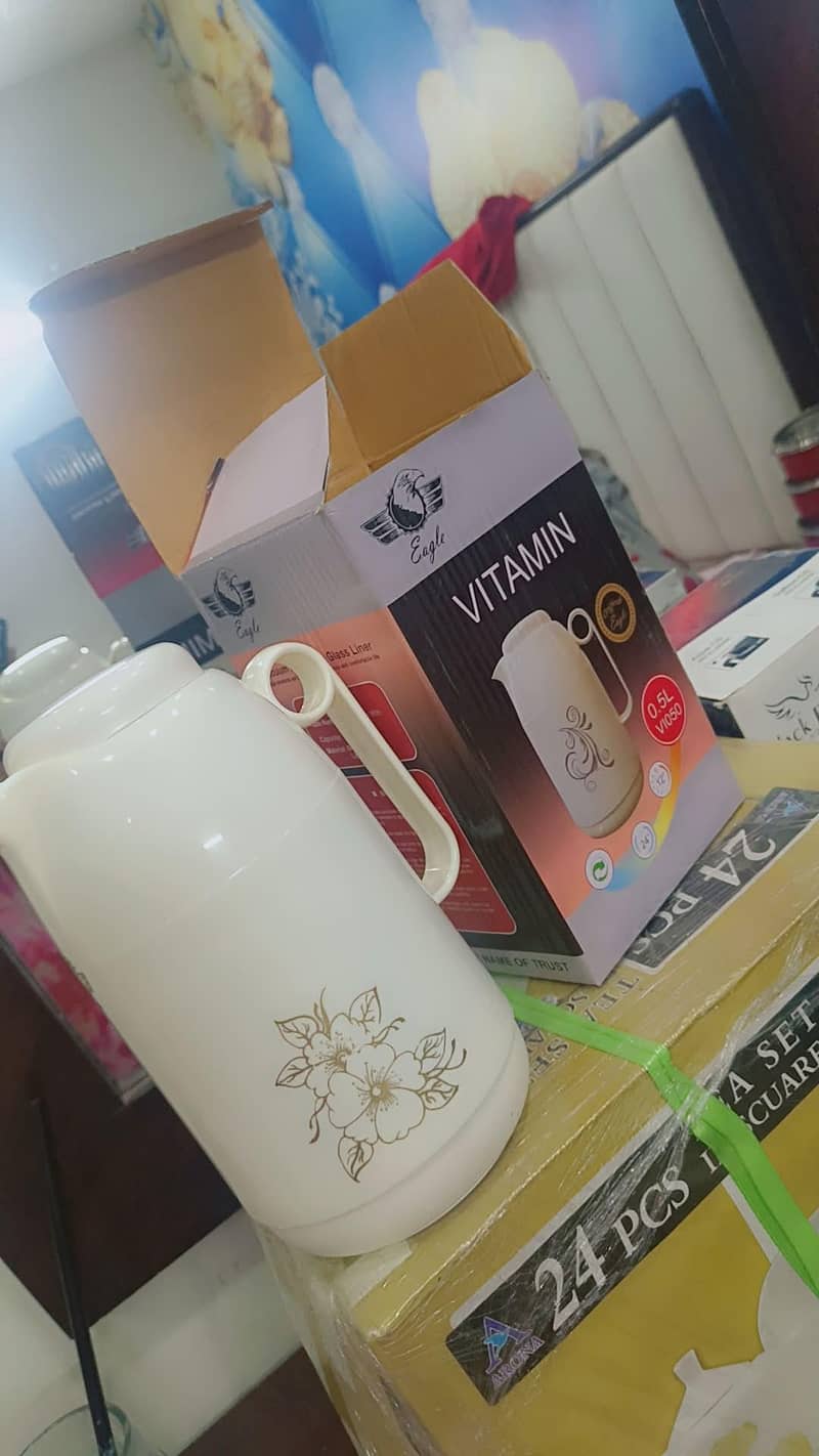 crockery items 12