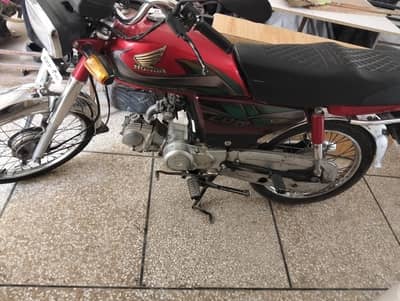 Honda CD 70 2021 end 22 regester neat bike 1 hand used on my name just