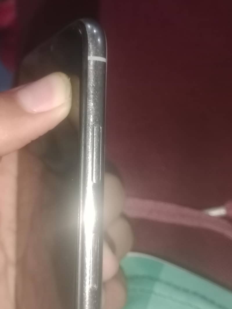 Apple iPhone X 0