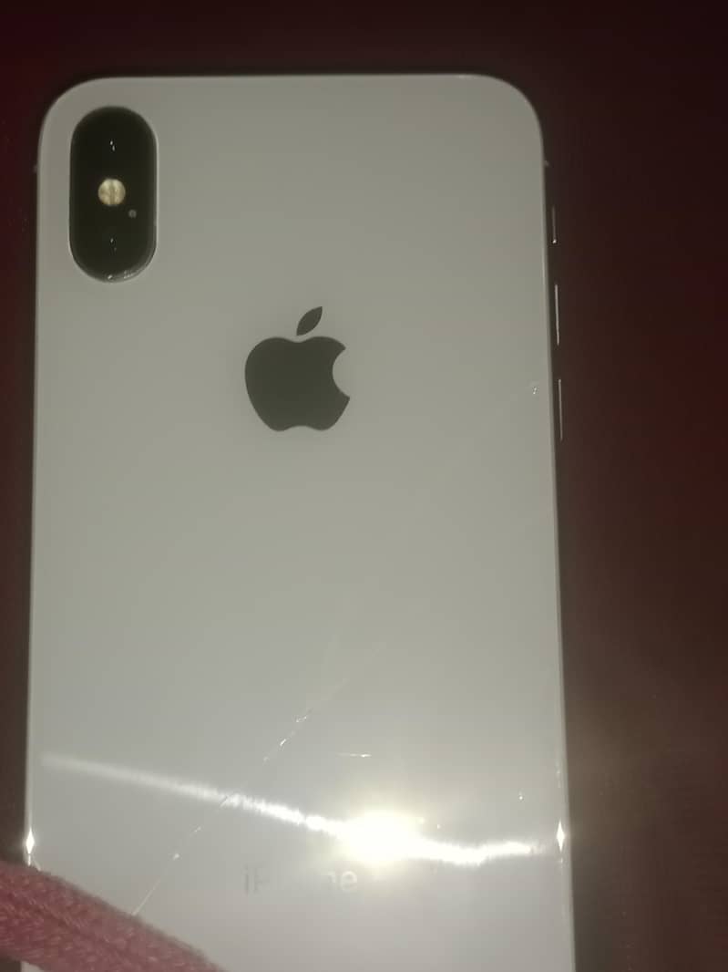 Apple iPhone X 3