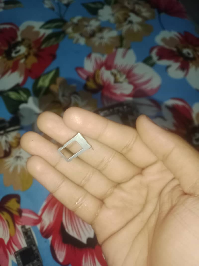 Apple iPhone X 4