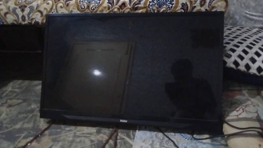 lcd Haier 1