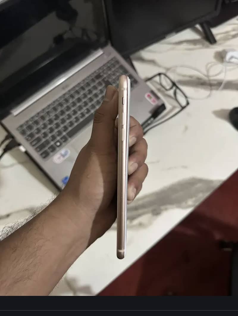 iPhone 8plus approve 256 3