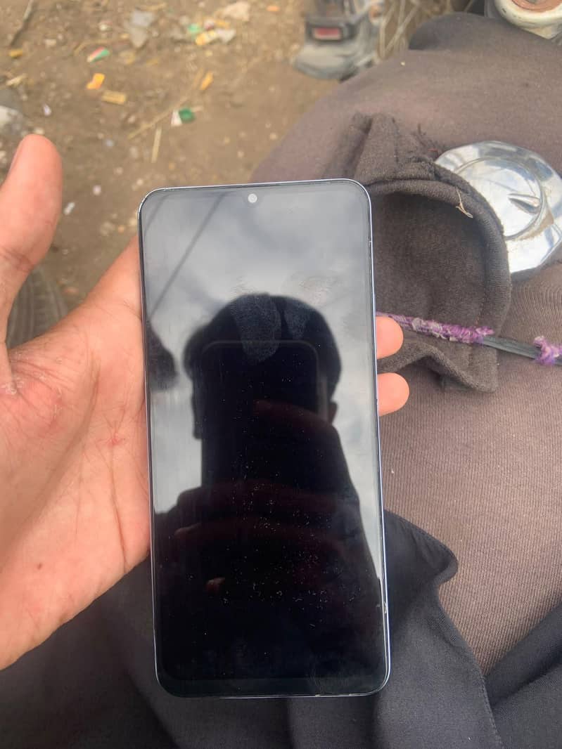 Realme Note 60 1