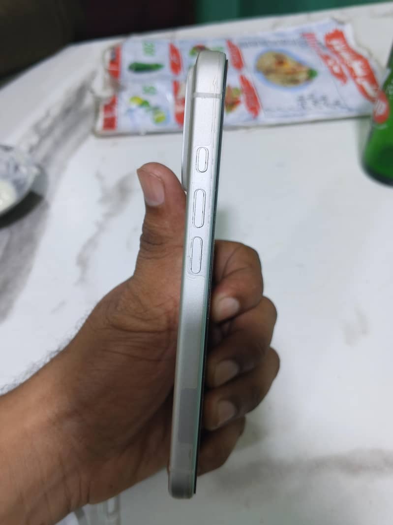 Apple iPhone 17 Pro 3