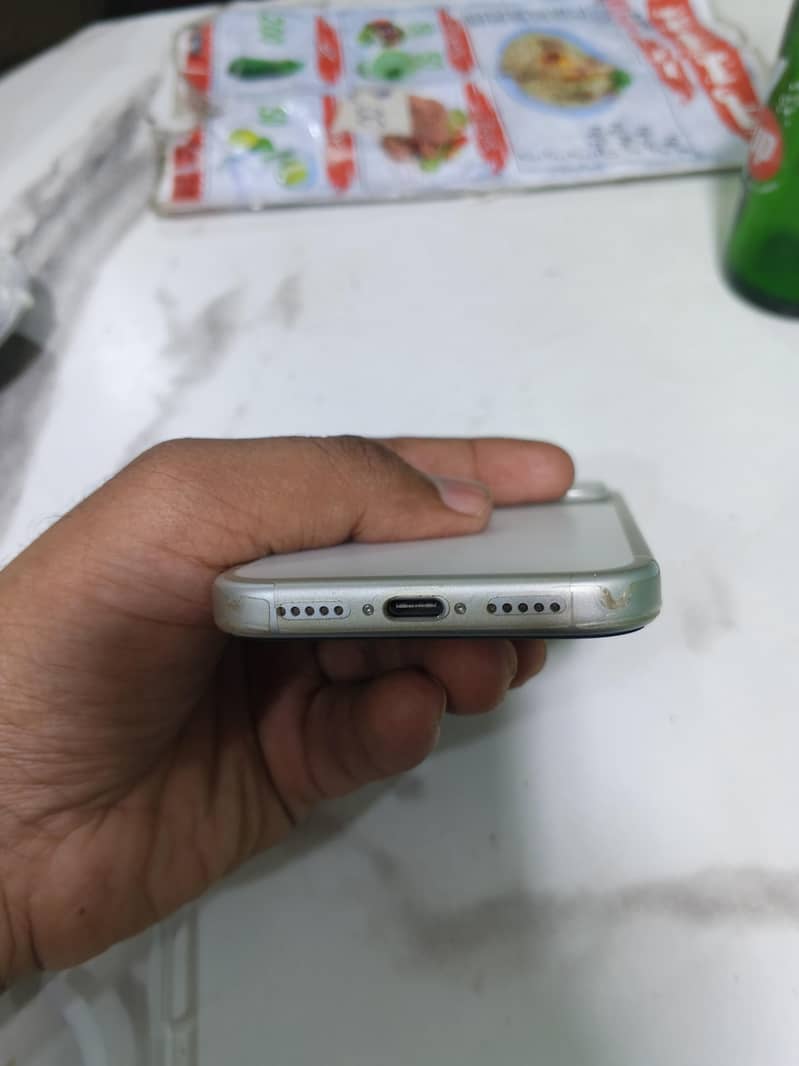 Apple iPhone 17 Pro 4