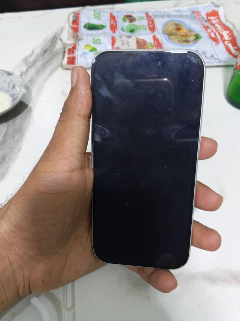 Apple iPhone 17 Pro 6