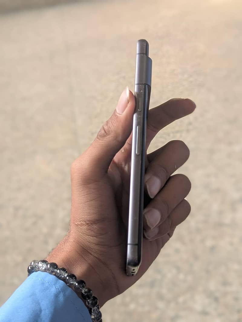 Google Pixel 7 3