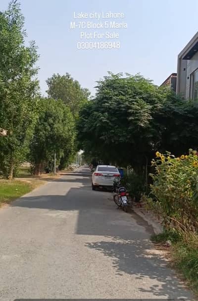 5 Marla Plot For Sale.