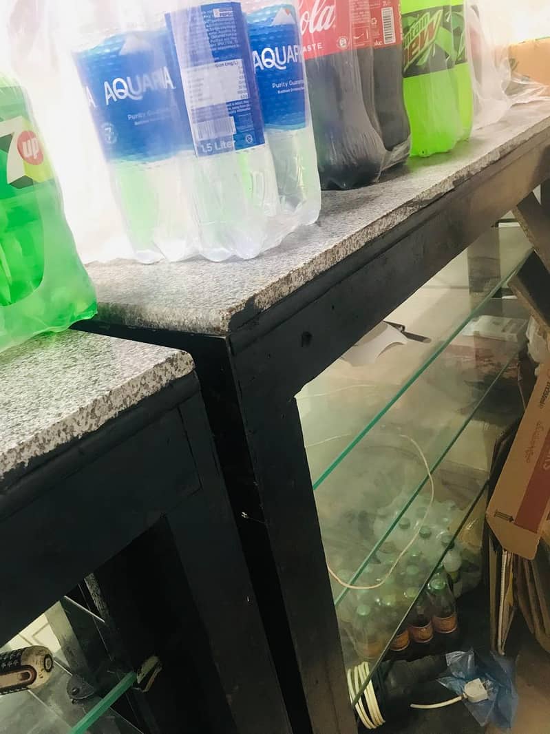 2 bakery counters 5