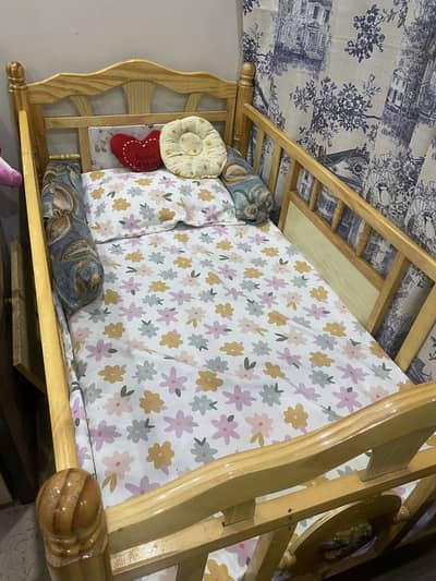 New kids bed
