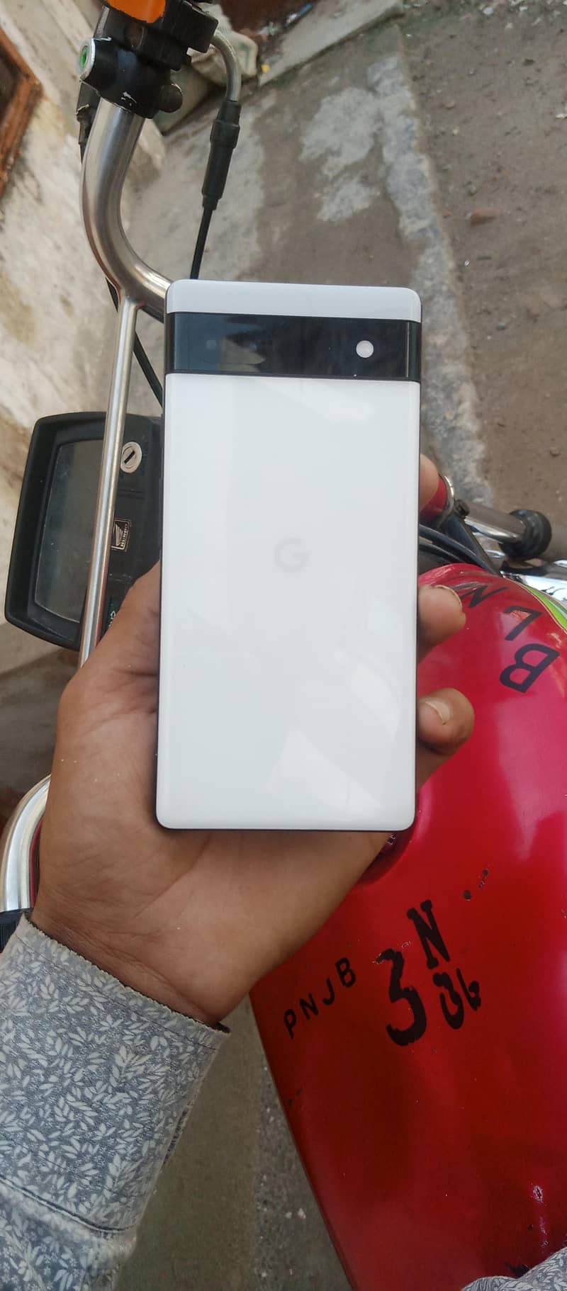Google Pixel 6a 4