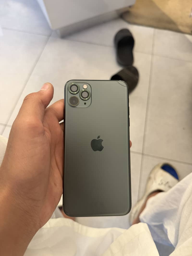 Apple iPhone 11 Pro Max 1