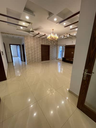 1 Kanal House Available For Sale In Bahria Town Phase 3