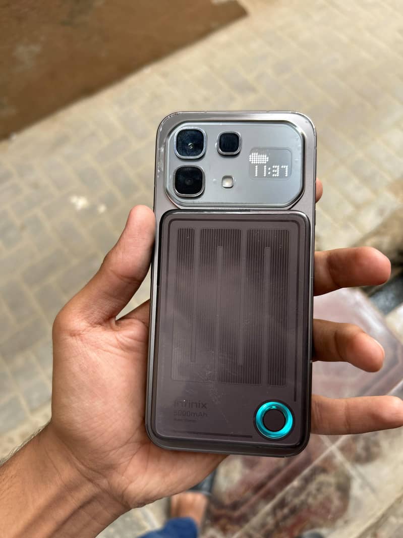 Infinix note 60 pro 4