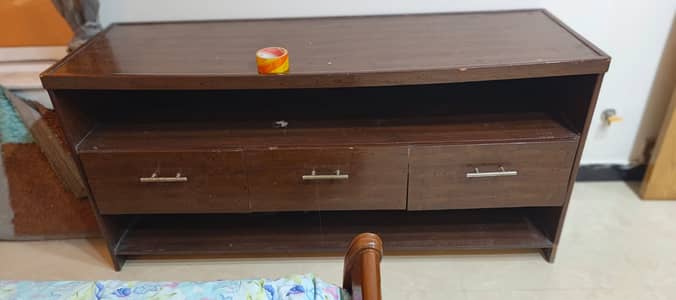Tv console