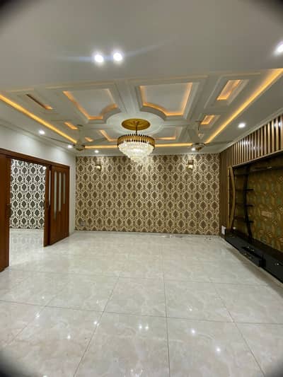 10 Marla House Available For Sale In Bahria Town Phase 2
