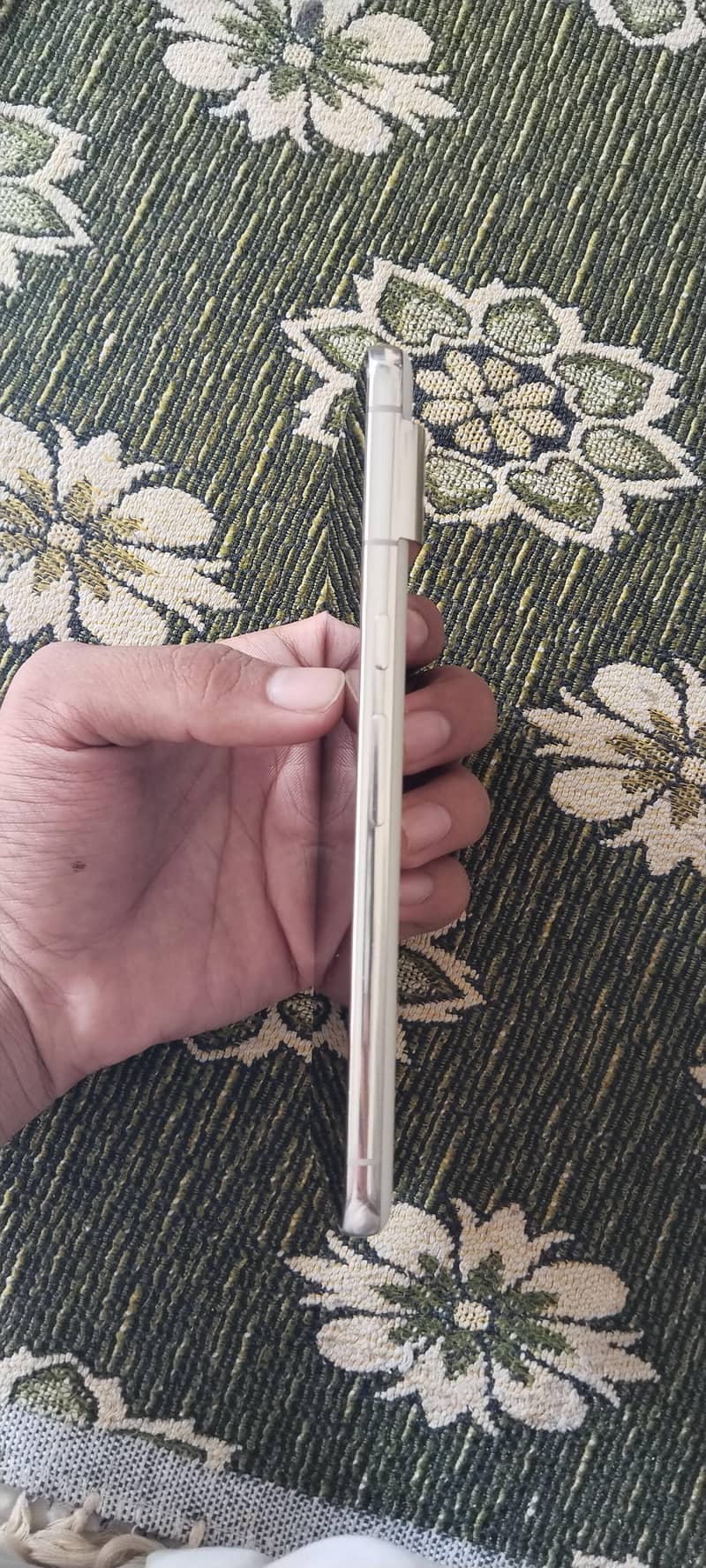 Google Pixel 8 Pro 2