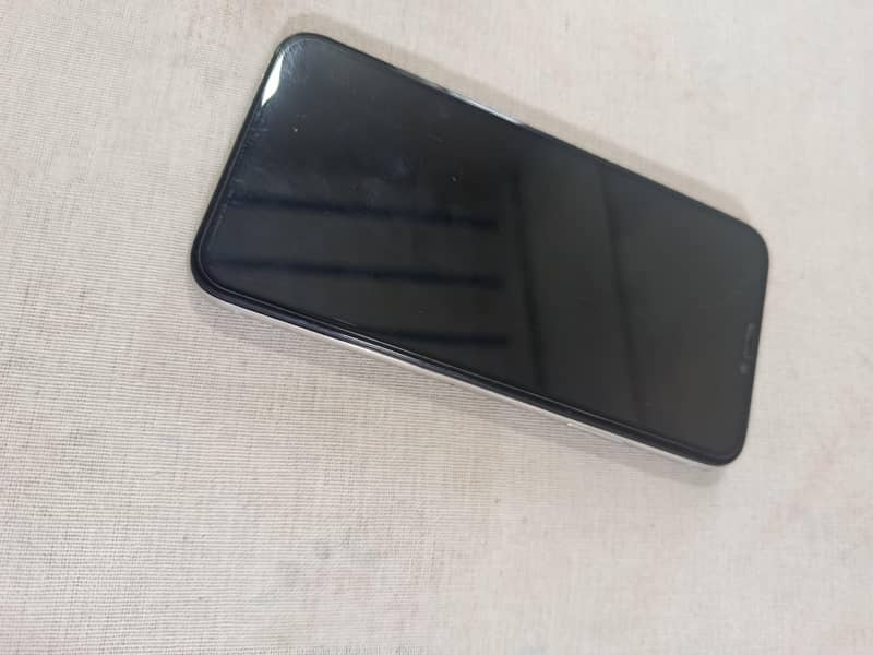 Apple iPhone X 1