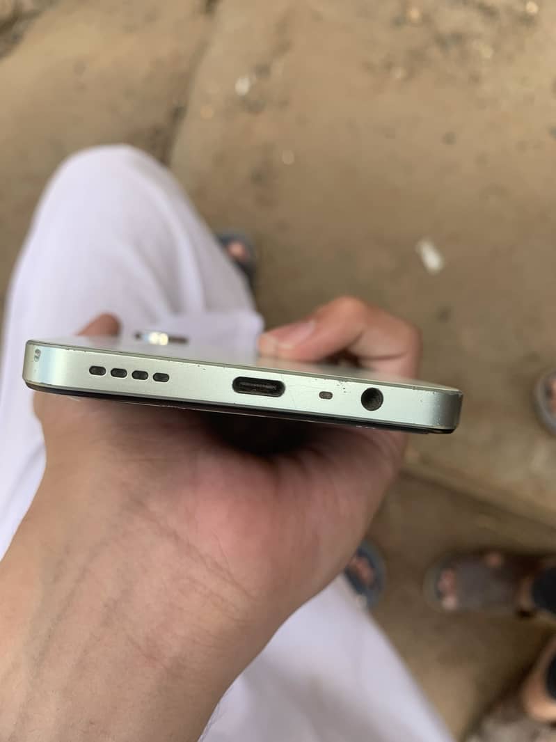 Realme Note 60x 3