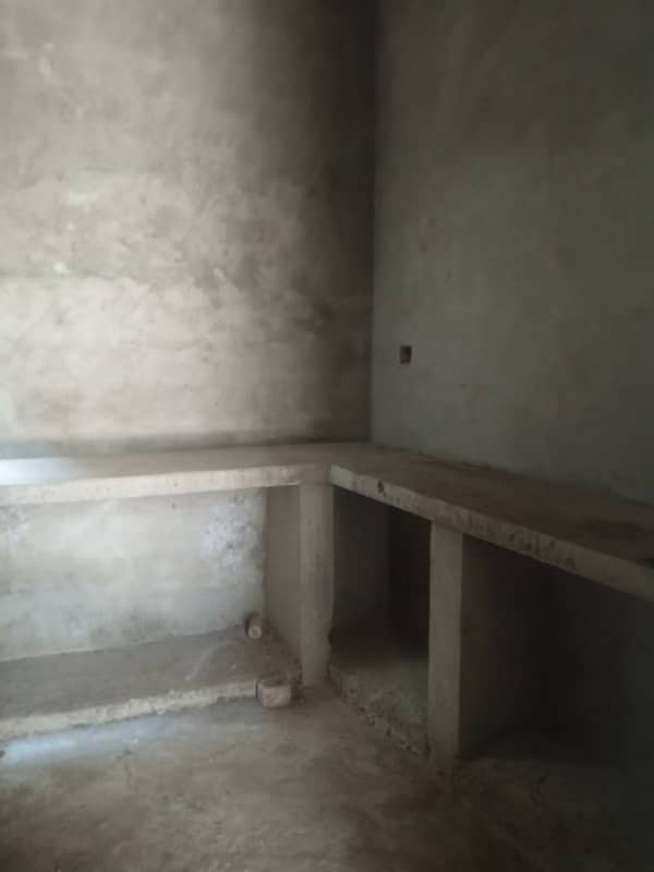 Grey Structure 5