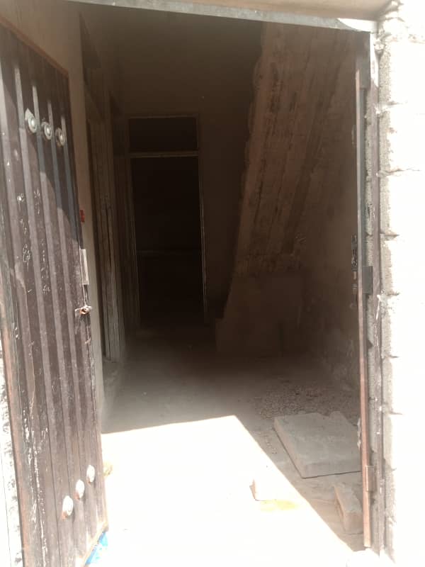 Grey Structure 7