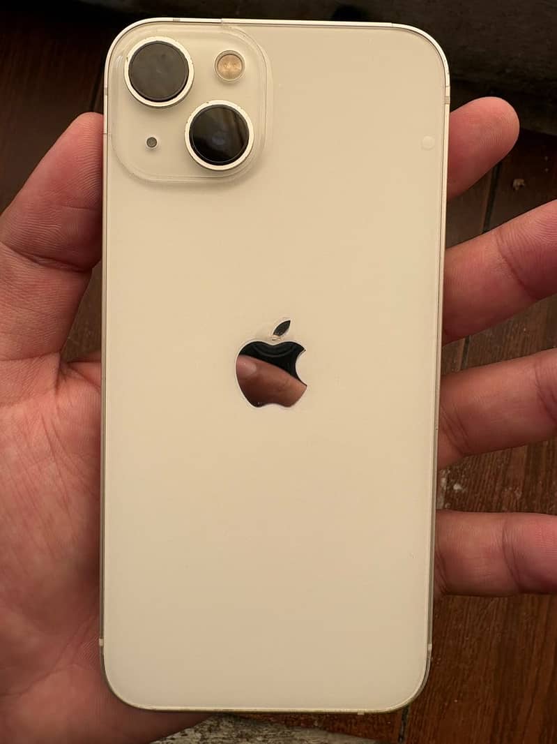 Apple iPhone 13 1