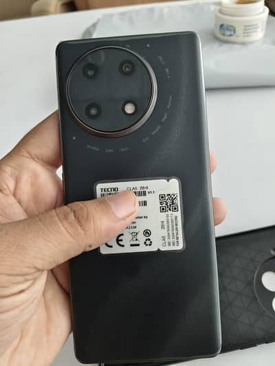 Tecno CAMON 30S