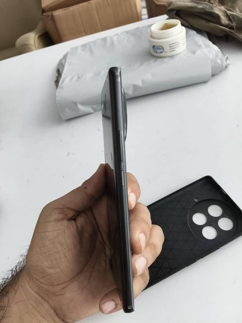 Tecno CAMON 30S 2