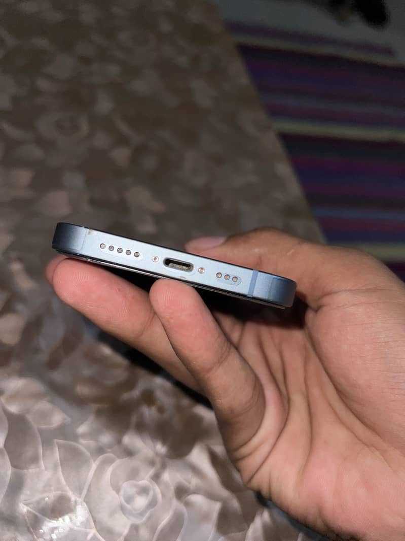 Apple iPhone 14 5