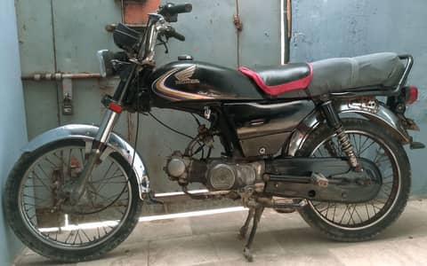 HONDA CD70 2005 MODEL