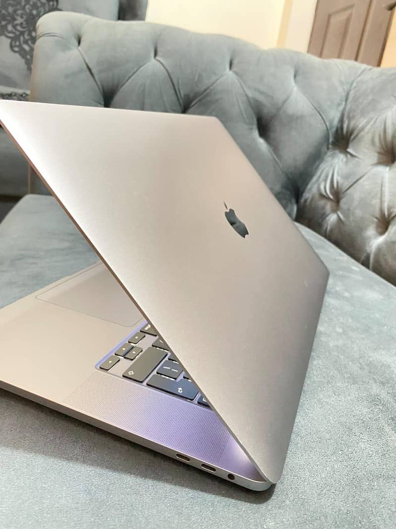 Macbook Pro 2019 7