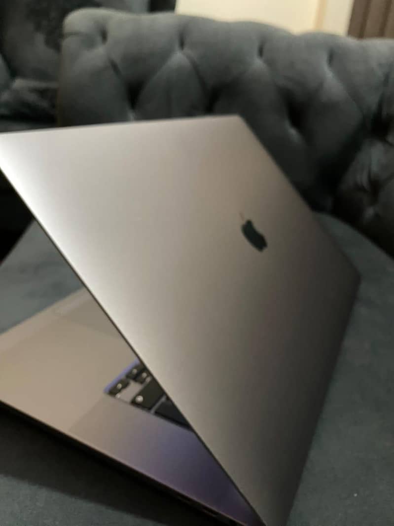 Macbook Pro 2019 8