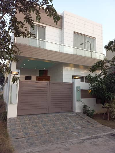 5 Marla Modern Design House For Rent In Lack City Meadow'S Lahore.