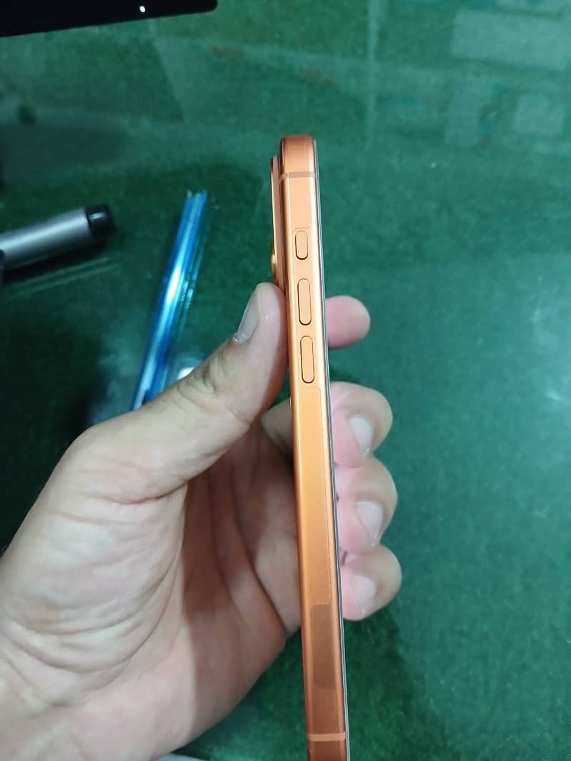 Apple iPhone 17 Pro Max 1