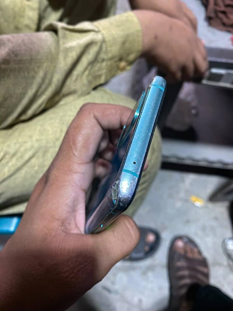 One Plus 8T 3