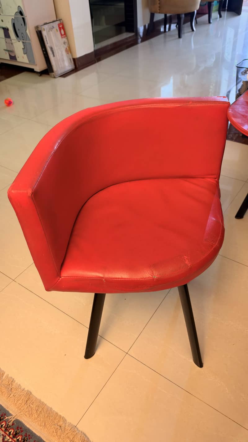 Coffee or mini dinning table 2