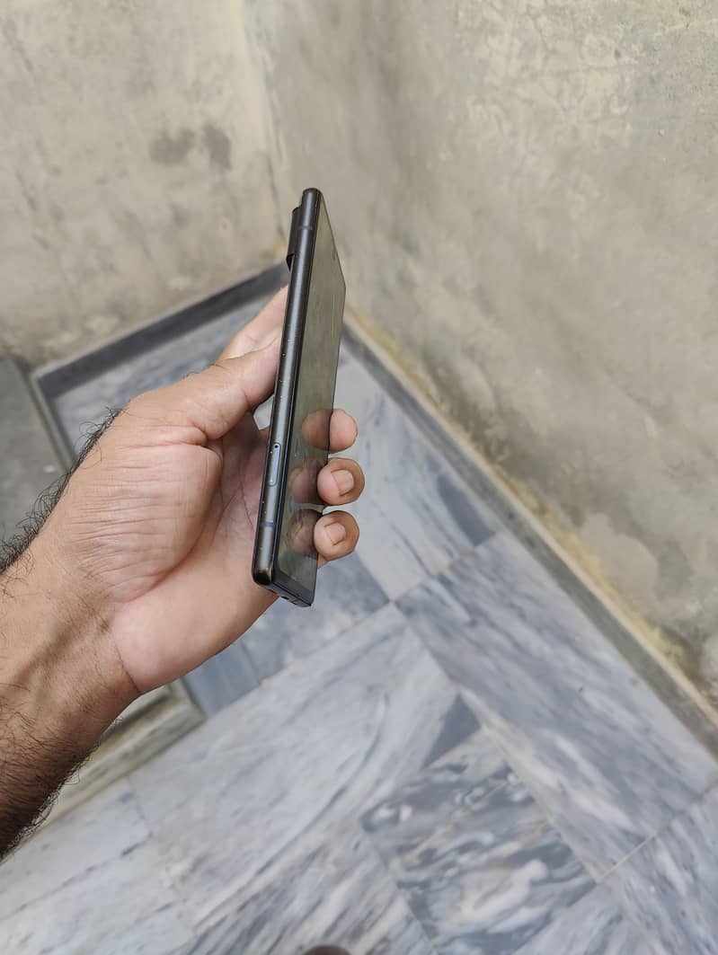 Google Pixel 6 4