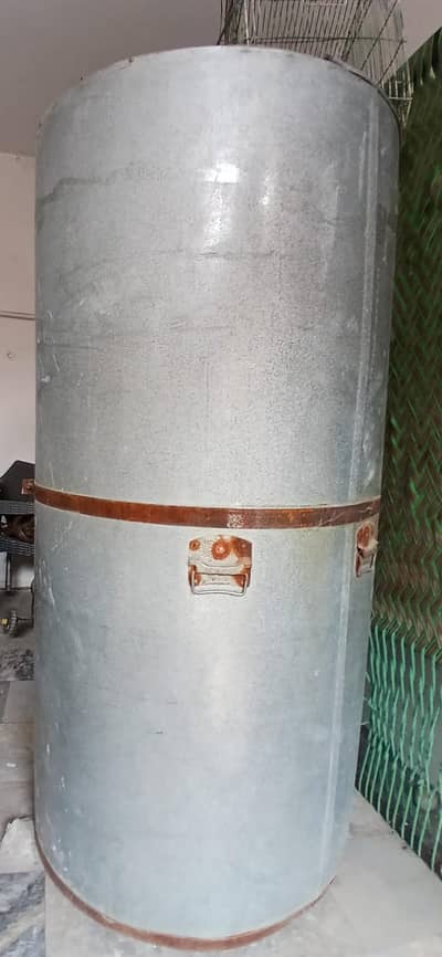 Grain storage drum parola